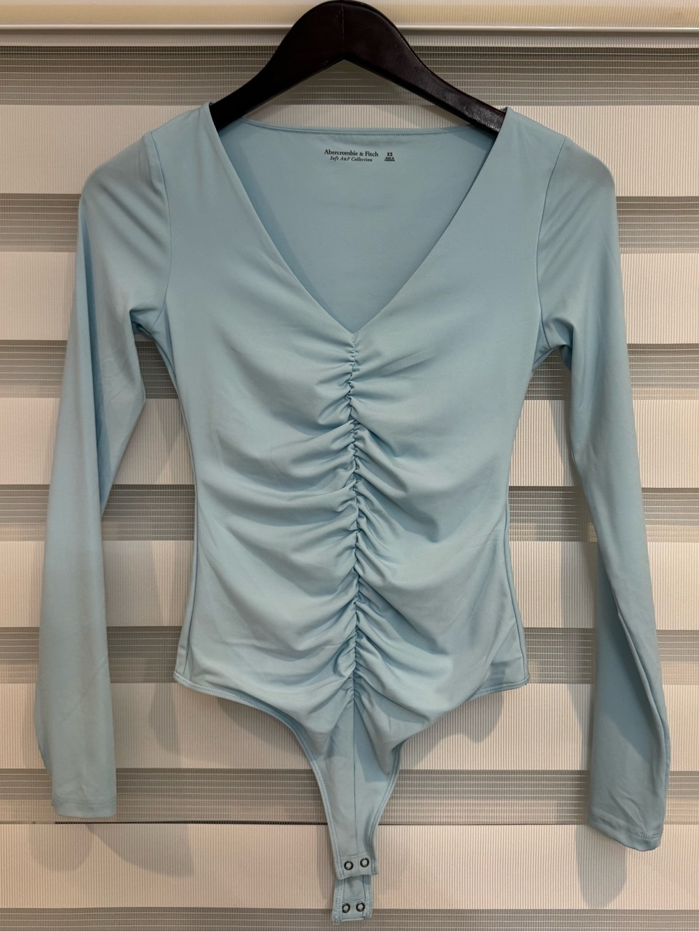 Abercrombie & Fitch Light Blue Ruched V-Neck Long Sleeve Bodysuit